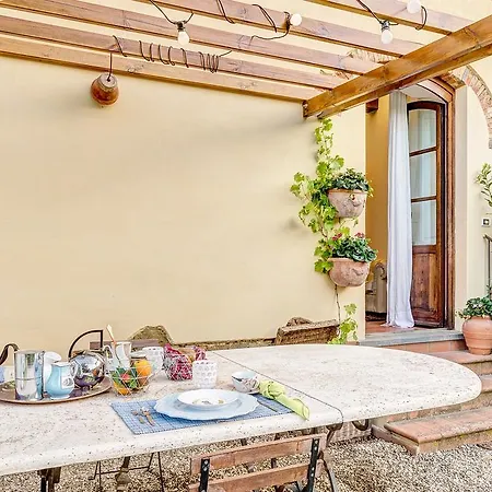 Interno Italiano Διαμέρισμα